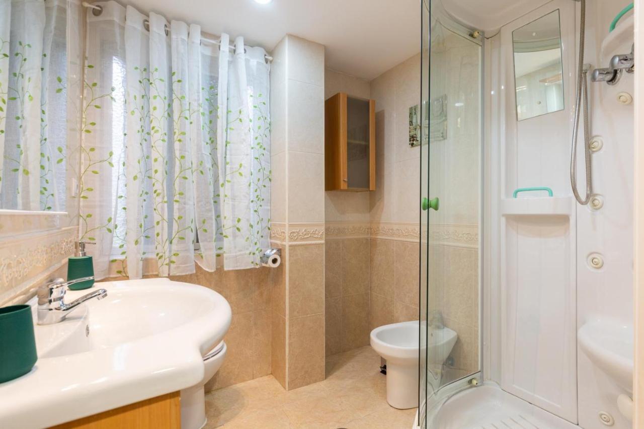 Apartamento Casa De Campo - Alojamiento De Temporada Madrid Eksteriør billede